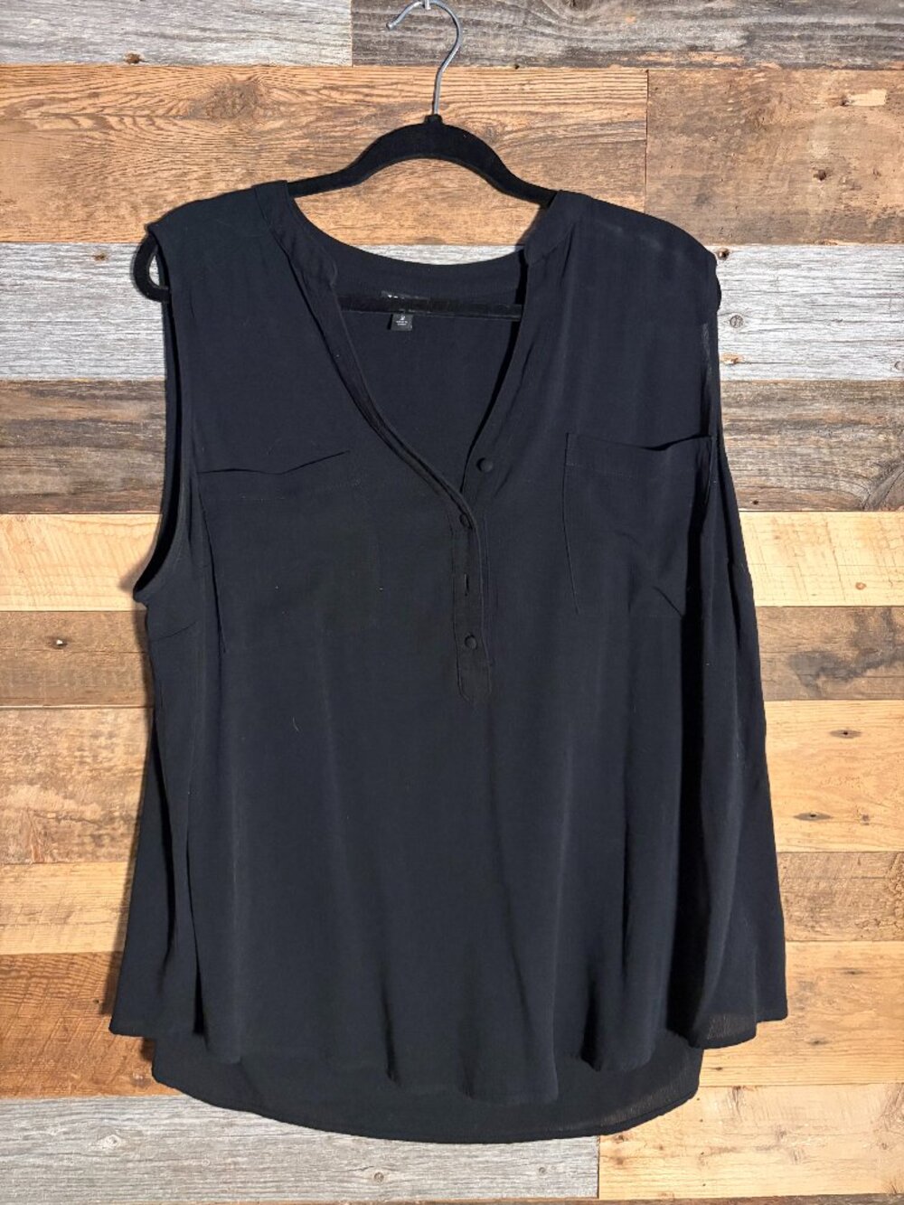 HARPER TORRID SLEEVELESS BLOUSE